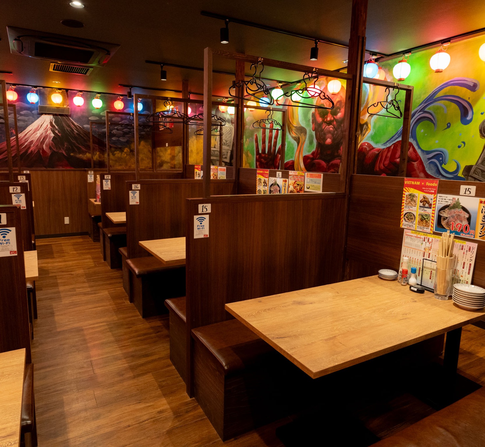 町田店内観イメージ
