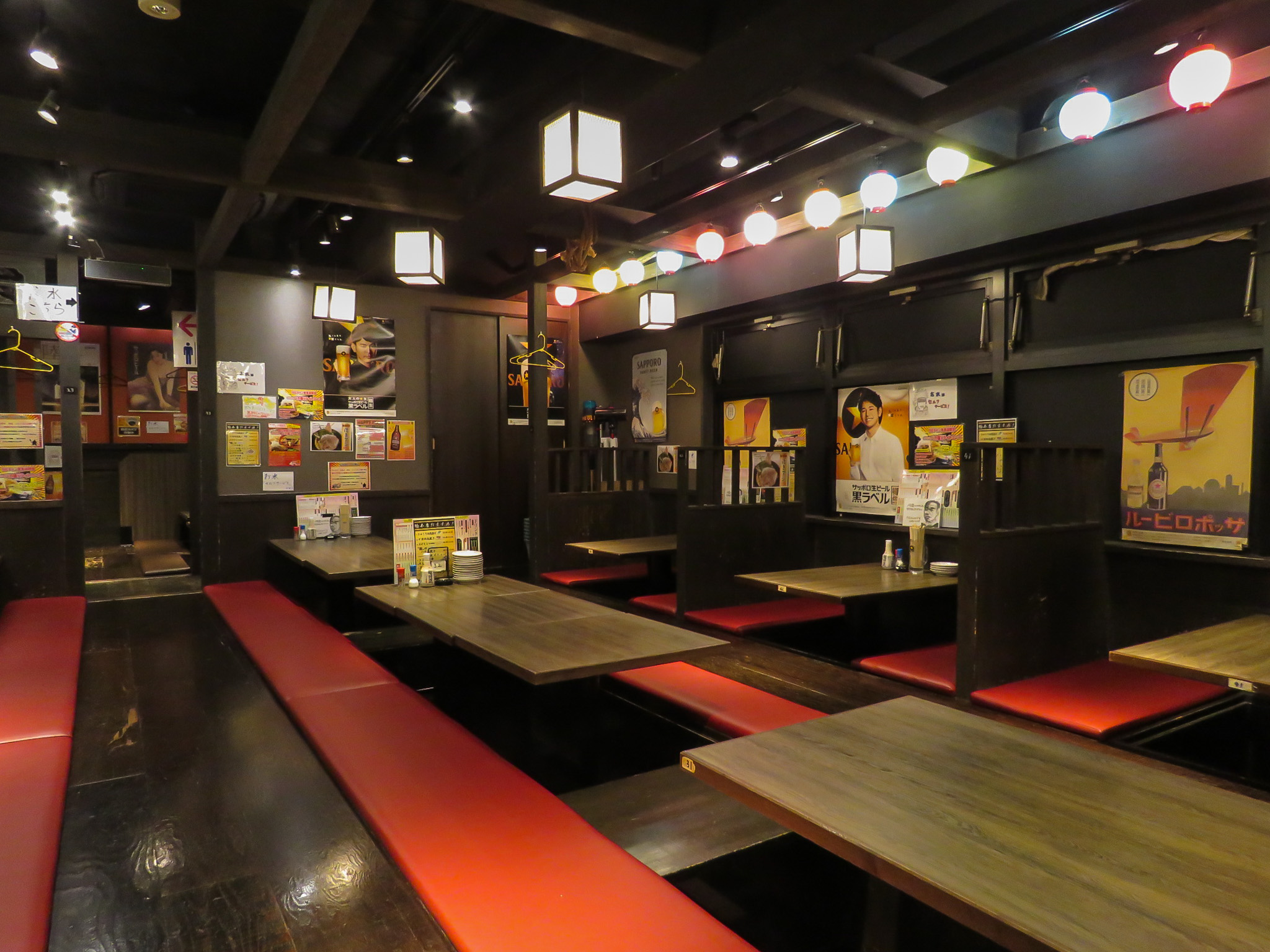 大衆酒場ちばチャン総本店内観 (2)