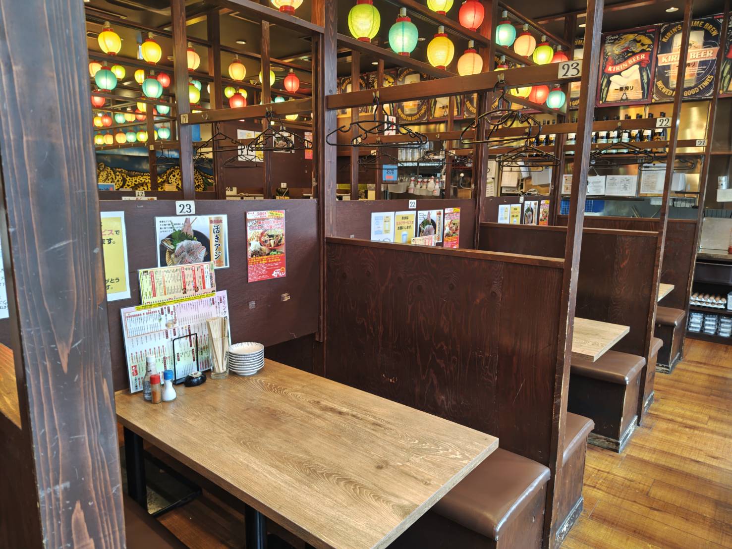 ちばチャン上野アメ横店内観2
